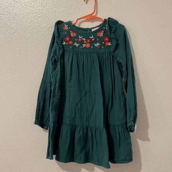 Cat & Jack size 4/5 Embroidered Bohemian Holiday Floral Dress - Picture 1 of 3